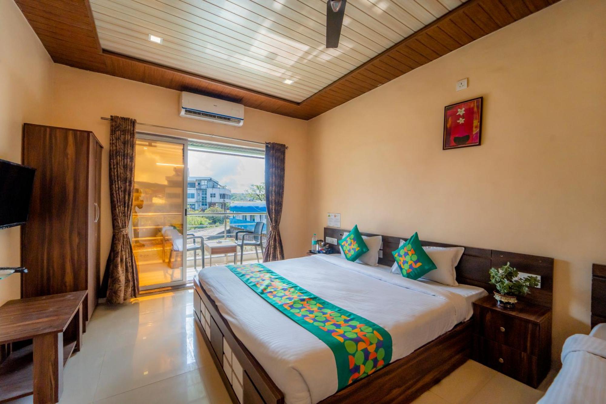 Treebo Iceberg Otel Mahābaleshwar Dış mekan fotoğraf